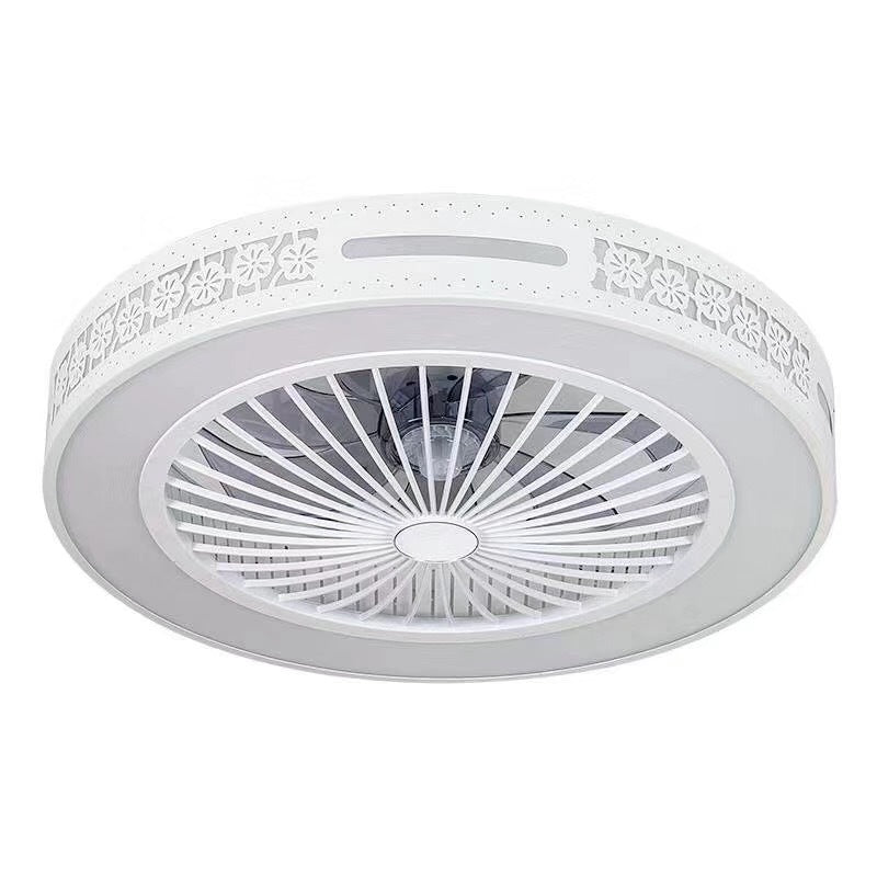 Takfläkt med lampa
