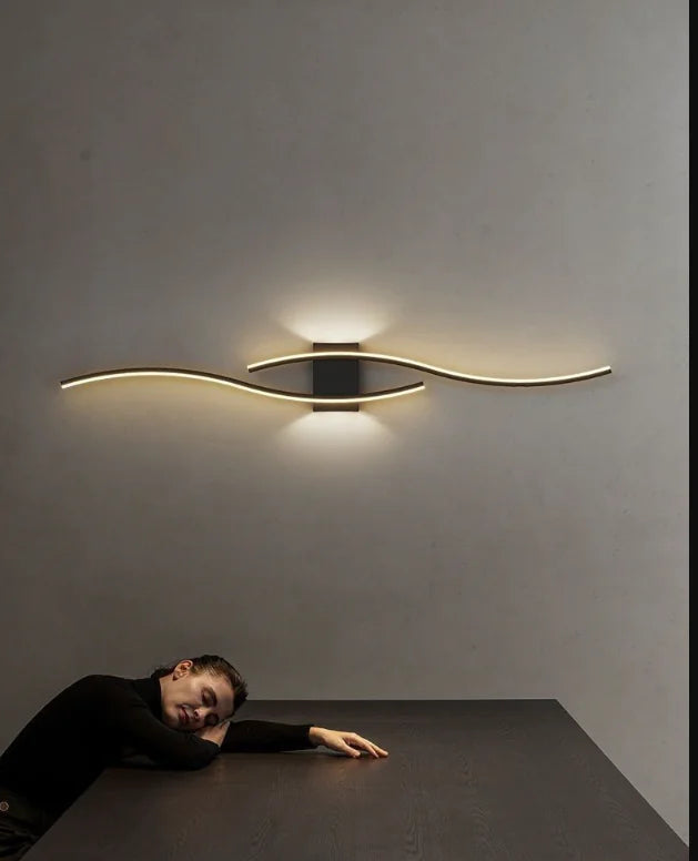 Modern Vägglampa